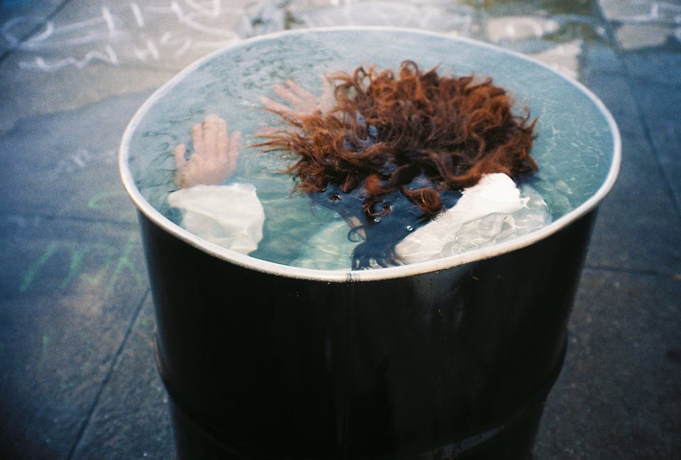 Jazmin_Jones_Emily_in_Barrel